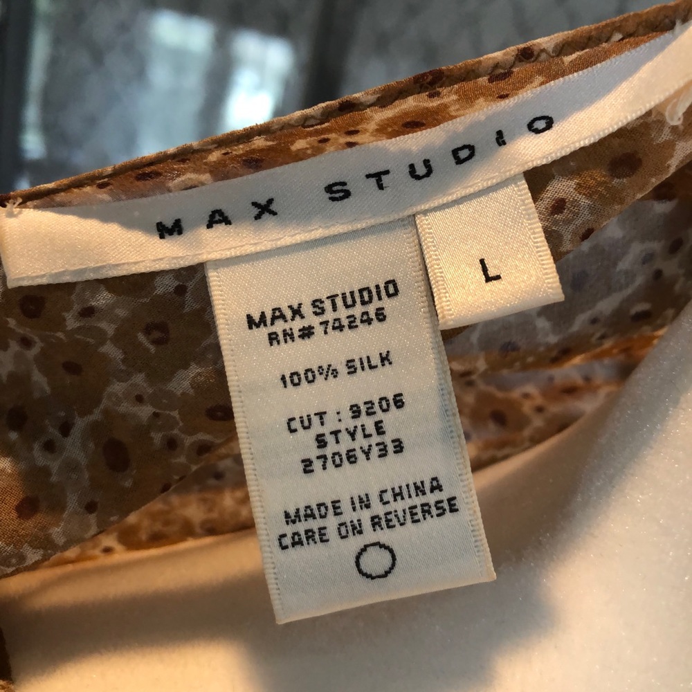 Max Studio 100% Silk Blouse. View 4